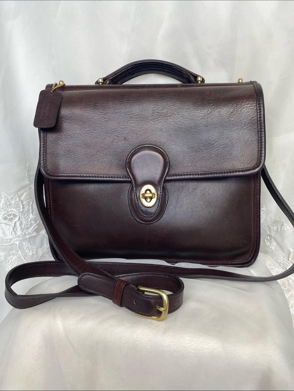 Vintage Coach 9927 Willis Brown Leather Turn-Lock Shoulder Bag